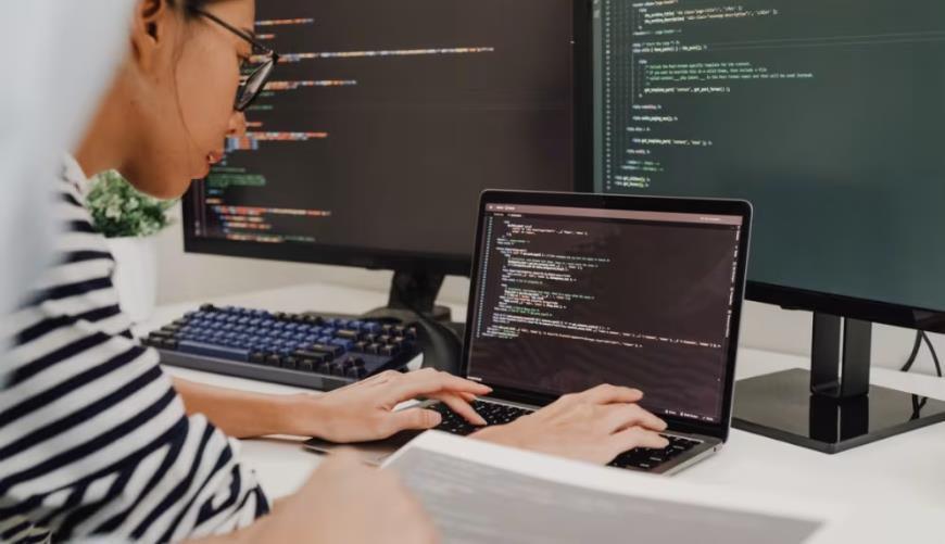 石嘴山小程序开发公司：开源Python库与互操作性标准在开发中的关键作用